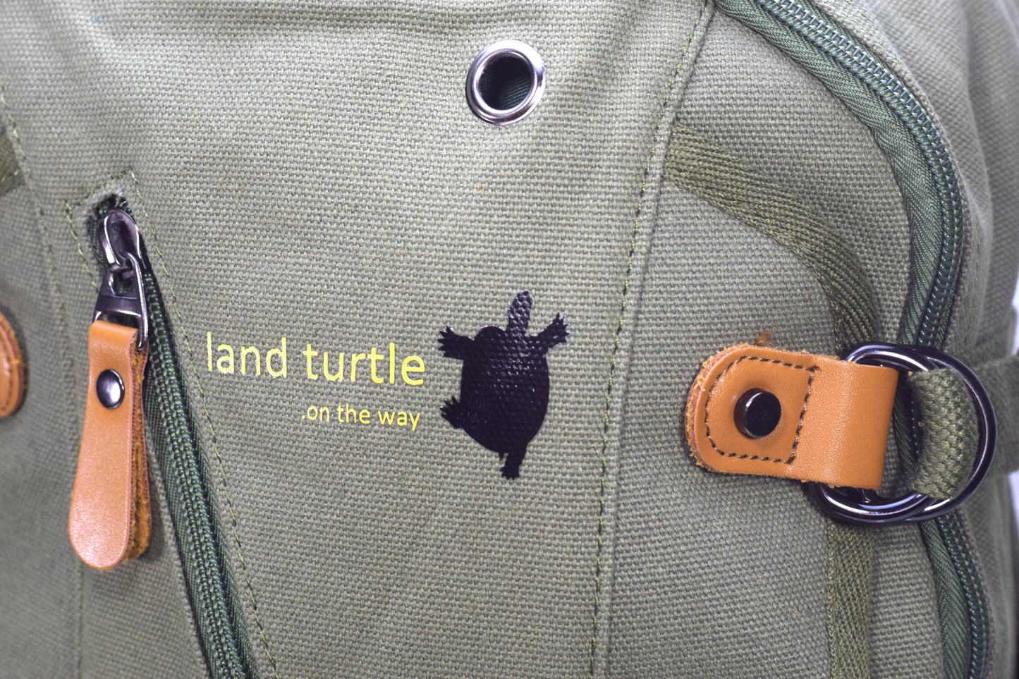 Land Turtle * Rucksack Damen 25l Stadt Schule Uni Arbeit Laptopfach Armee Grün