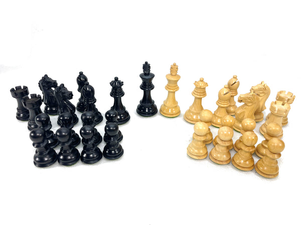 Carregue a imagem para o visualizador da galeria, Knight Supreme 3.1&#39;&#39; Conjunto de peças de xadrez  feitas à mão na Índia em marfim de buxo 
