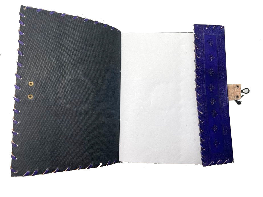 Blue Eye [L] * Journal Notiz- Skizzen- Lederbuch Baumwolle Papier Handarbeit Indien Deep Purple