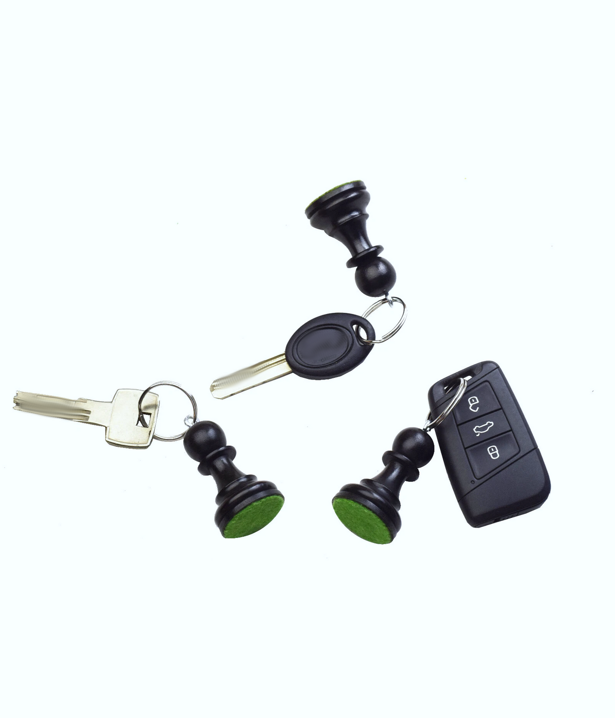 3x Keyring made from a real chess piece – hand-carved in India Pawn