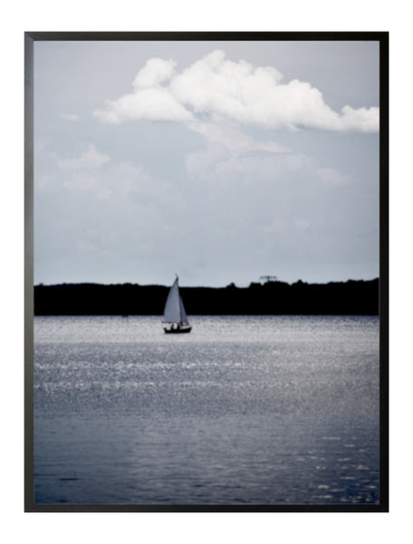 Laden Sie das Bild in den Galerie-Viewer, Sail Away * Holz-Foto-Bild  40x60cm Kunst Fotografie Wandbild Segel Boot
