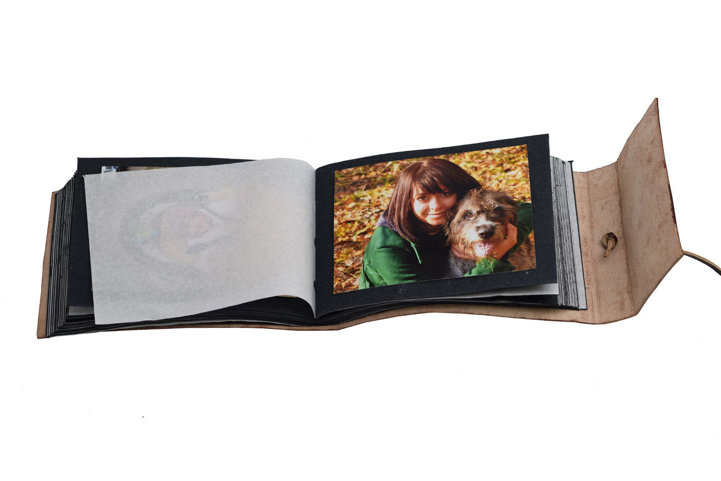 Alles begann mit einem OM - kleines Fotoalbum Büffelleder Baumwollpapier Indien