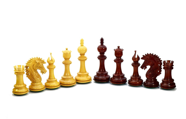 Carregue a imagem para o visualizador da galeria, Conjunto de peças de xadrez Camelot 4.7&#39;&#39; XL com estojo de madeira Padauk da Índia feito à mão 
