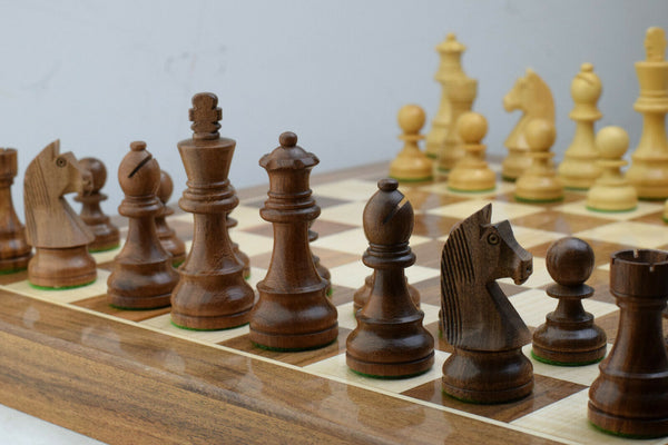 将图像上传到图库查看器，德国斯陶顿象棋棋子3.75&#39;&#39;柳杉桦木印度 
